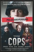 13924: COPS ( Stefan Lukacs ) Laurence Rupp, Anton Noori, Maria Hofstätter, Roland Düringer, Anna Suk, Nico Chitta, Denzi Cooper, Aaron Friesz, Michael Fuith, Miriam Fussenegger, Gabriela Hegedüs, Ferdinand Keiblinger, Viktor Krüger, Philipp Lintner, Dani