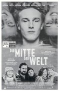 13545: Die Mitte der Welt ( Jakob M. Erwa ) Louis Hofmann, Sabine Timoteo, Inka Friedrich, Sascha Alexander Gersak, Nina Proll, Jannik Schümann, Svenja Jung, 